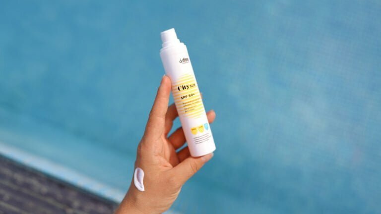 pielęgnacja skóry podczas ciąży,kremy do twarzy,kosmetyki do twarzy dla kobiet w ciąży,ciąża,kobiety w ciąży,skóra w ciąży |