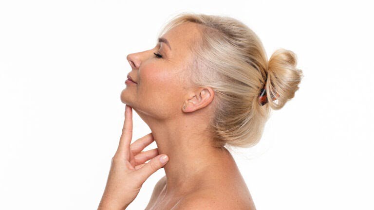 Strączkowanie włosów |