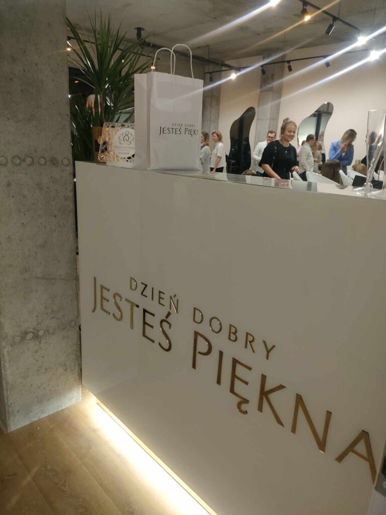 Dottore Cosmeceutici | Eventy z dottore – luty 2024 aktualności |